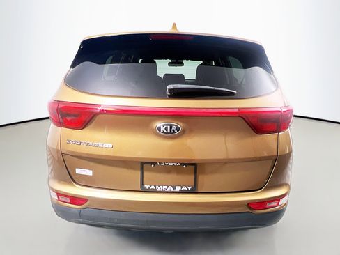 Used 2019 Kia Sportage LX FWD image 6