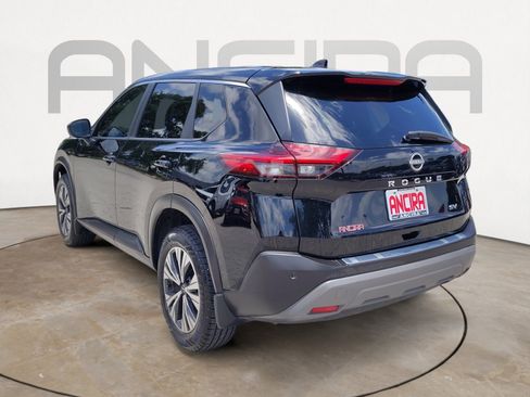 Used 2023 Nissan Rogue SV FWD image 8