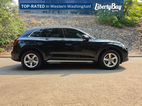 Used 2023 Audi Q5 2.0T Premium w/ Convenience Package AWD/4WD image 4