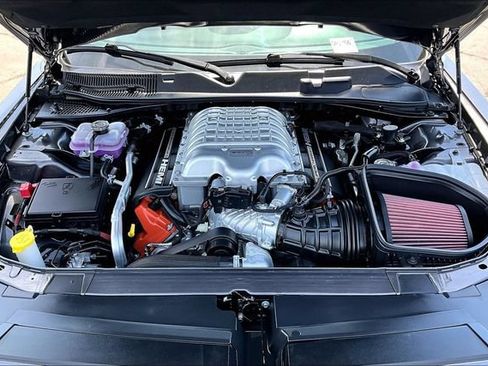 Used 2023 Dodge Challenger SRT Hellcat RWD image 25