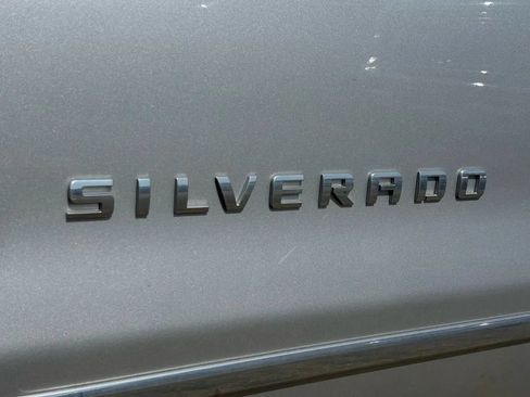 Used 2015 Chevrolet Silverado 1500 LTZ Z71 AWD/4WD image 6