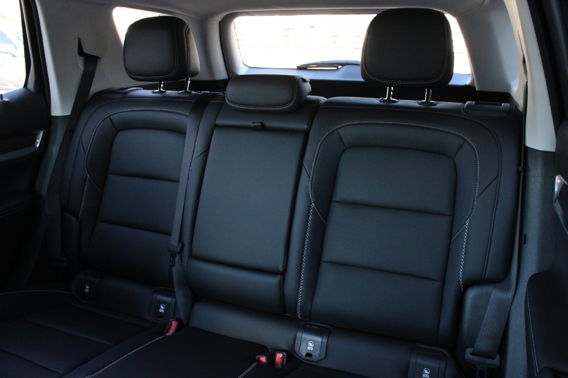 Used 2026 GMC Terrain Denali w/ LPO, Floor Liner Package AWD/4WD image 16