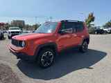 Used 2017 Jeep Renegade Trailhawk image 2