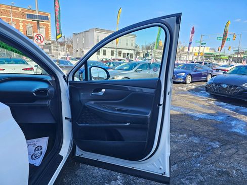 Used 2023 Hyundai Santa Fe SEL w/ Premium Package image 11