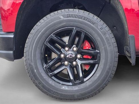 Used 2019 Chevrolet Silverado 1500 LT Trail Boss AWD/4WD image 24