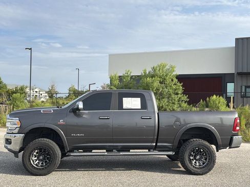Used 2022 RAM 2500 Laramie AWD/4WD image 7