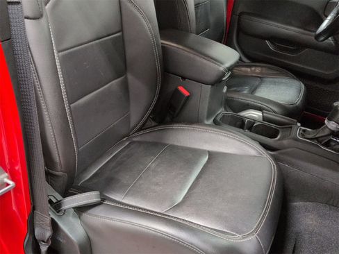 Certified 2021 Jeep Gladiator Overland w/ Popular Equipment Package image 22