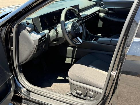 Used 2024 Hyundai Sonata SEL FWD image 10
