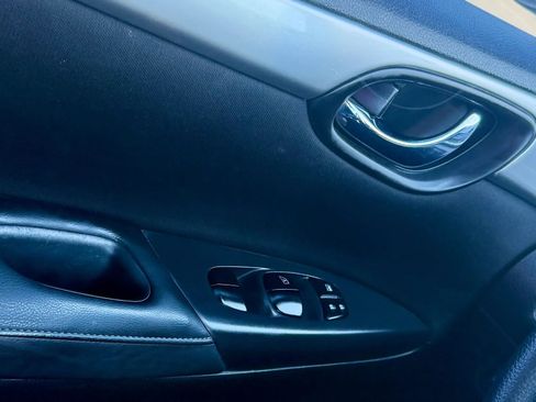 Used 2017 Nissan Sentra S image 19