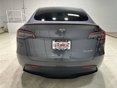 Used 2023 Tesla Model Y Performance AWD/4WD image 6