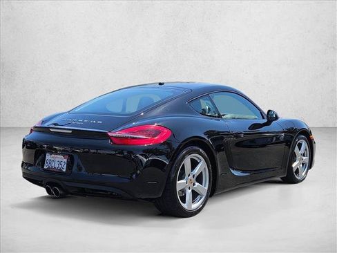 Used 2015 Porsche Cayman RWD image 5