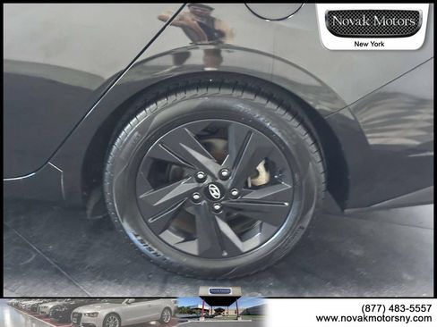 Used 2021 Hyundai Elantra SEL FWD image 6