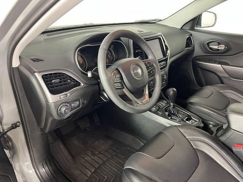 Certified 2022 Jeep Cherokee Limited w/ Elite Package image 3