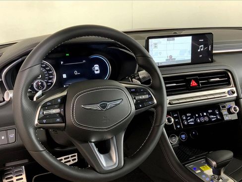 New 2025 Genesis G70 3.3T Advanced w/ Sport Prestige Package image 4