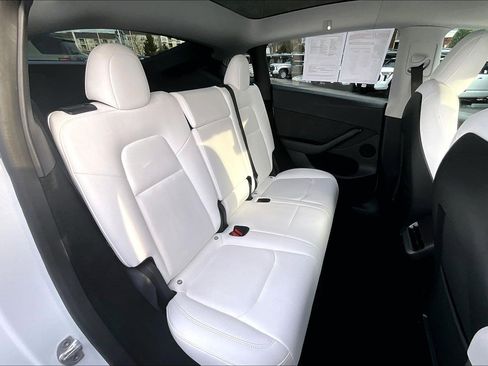 Used 2023 Tesla Model Y Long Range image 25