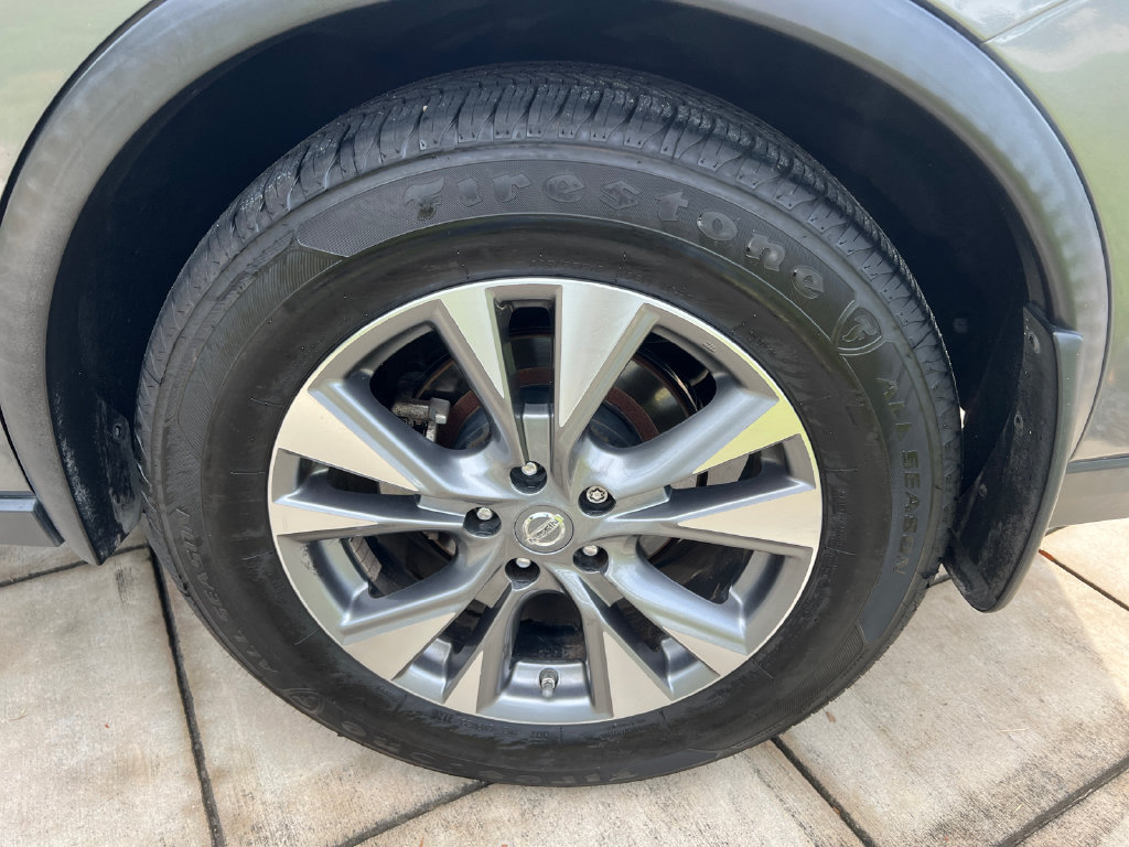 Used 2015 Nissan Murano S w/ Cargo Package FWD image 14