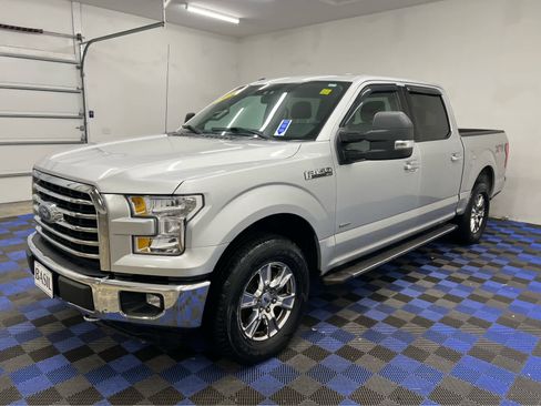 Used 2016 Ford F150 XLT w/ Equipment Group 301A Mid image 12