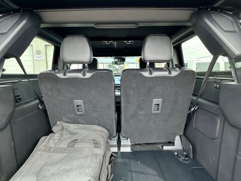 New 2024 Ford Bronco Black Diamond w/ Sasquatch Package AWD/4WD image 29