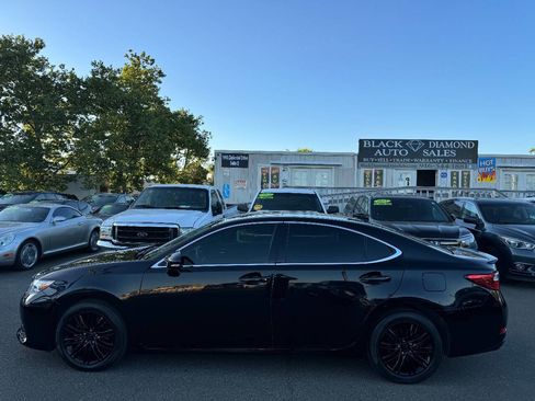 Used 2014 Lexus ES 350 w/ Premium Package image 8