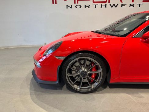 Used 2014 Porsche 911 GT3 w/ Sound Package Plus RWD image 3