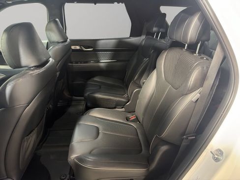 Used 2023 Hyundai Palisade Calligraphy w/ Cargo Package FWD image 17