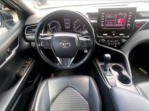 Used 2023 Toyota Camry SE FWD image 6