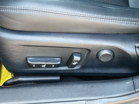 Used 2015 Lexus IS 250 w/ Navigation System Package RWD image 21