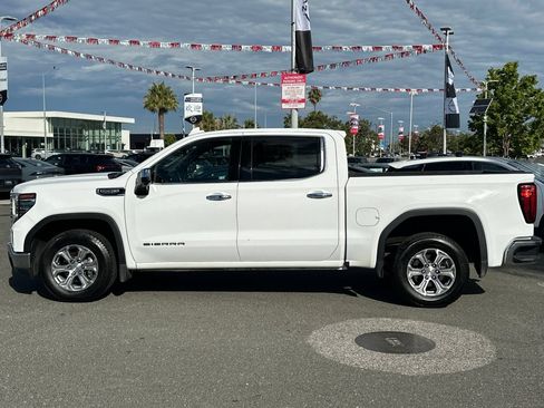 Used 2024 GMC Sierra 1500 SLT RWD image 7