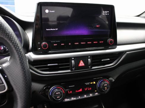 Used 2022 Kia Forte GT-Line w/ GT-Line Premium Package image 34