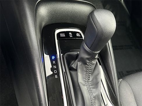 Certified 2023 Toyota Corolla LE image 20
