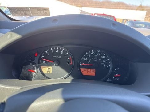Used 2021 Nissan Frontier SV w/ Midnight Edition Floor Mats AWD/4WD image 23