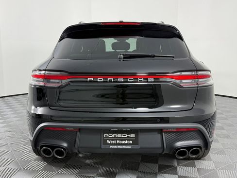 New 2026 Porsche Macan image 10