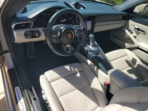 Used 2018 Porsche 911 Carrera GTS image 4