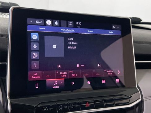 Used 2022 Jeep Compass Limited image 14