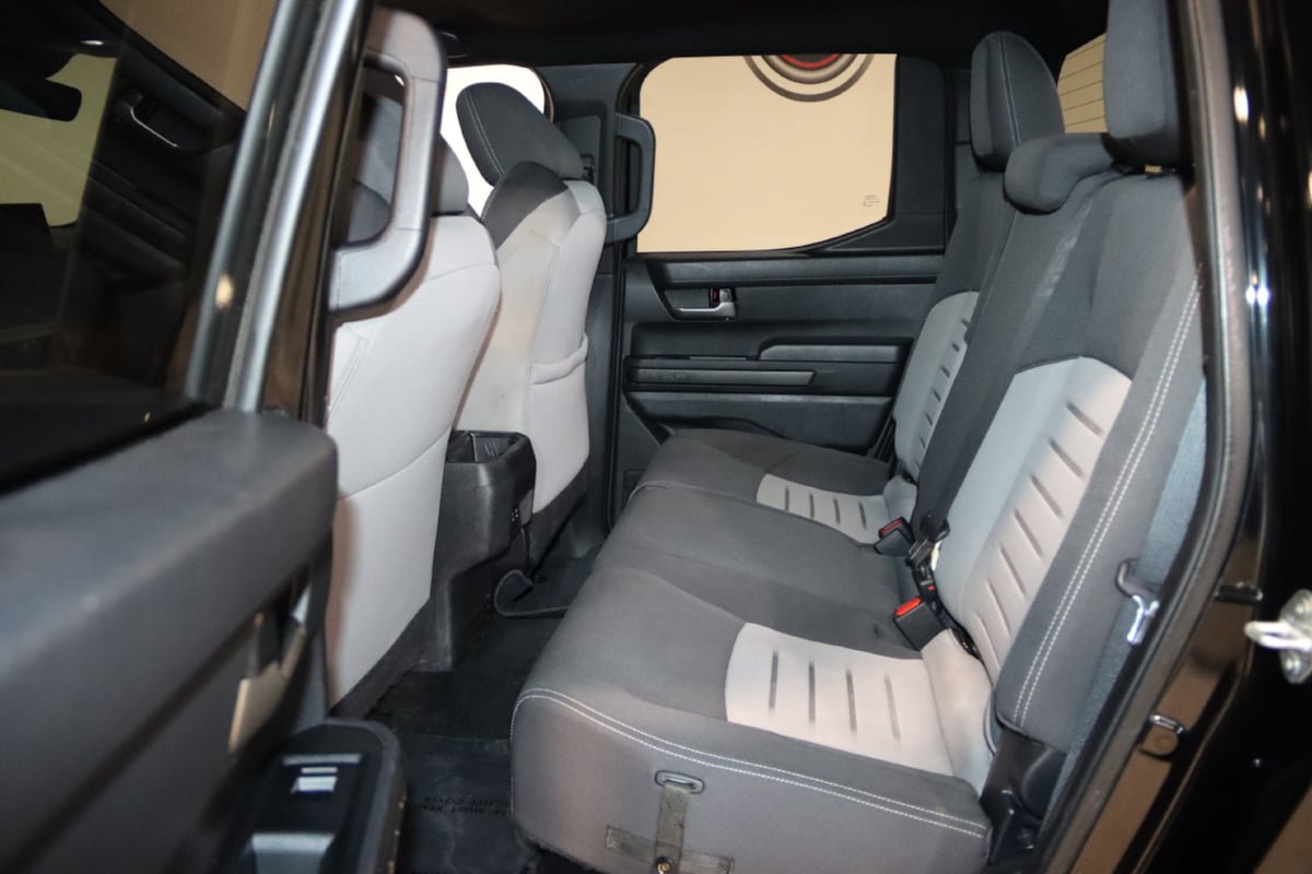 Used 2024 Toyota Tacoma TRD Sport AWD/4WD image 45