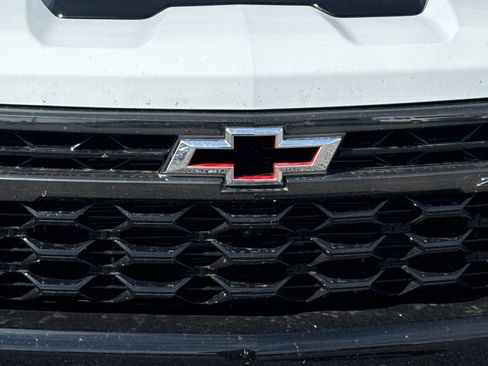 Used 2026 Chevrolet Silverado 1500 ZR2 AWD/4WD image 46