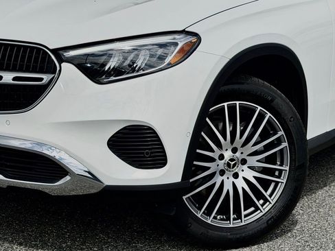 Used 2023 Mercedes-Benz GLC 300 image 4