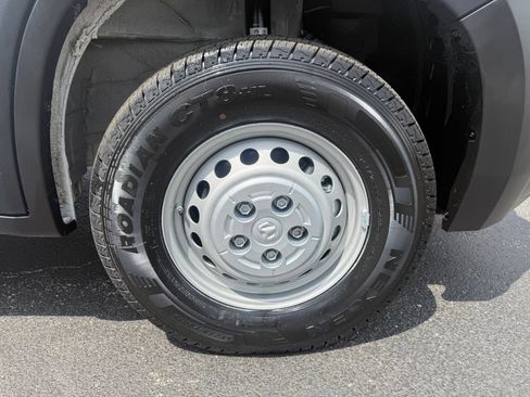 Used 2024 RAM ProMaster 2500 FWD image 50
