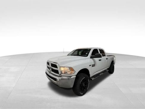 Used 2017 RAM 2500 Tradesman w/ Chrome Appearance Group AWD/4WD image 2