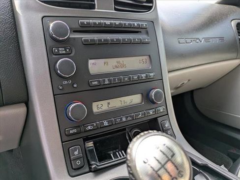 Used 2007 Chevrolet Corvette Coupe w/ Preferred Equipment Group image 11