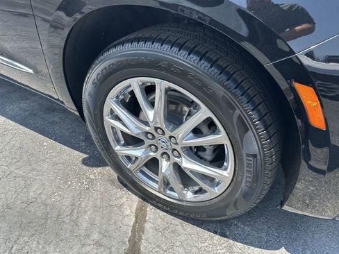 Certified 2023 Buick Enclave Essence w/ Experience Buick Package image 10