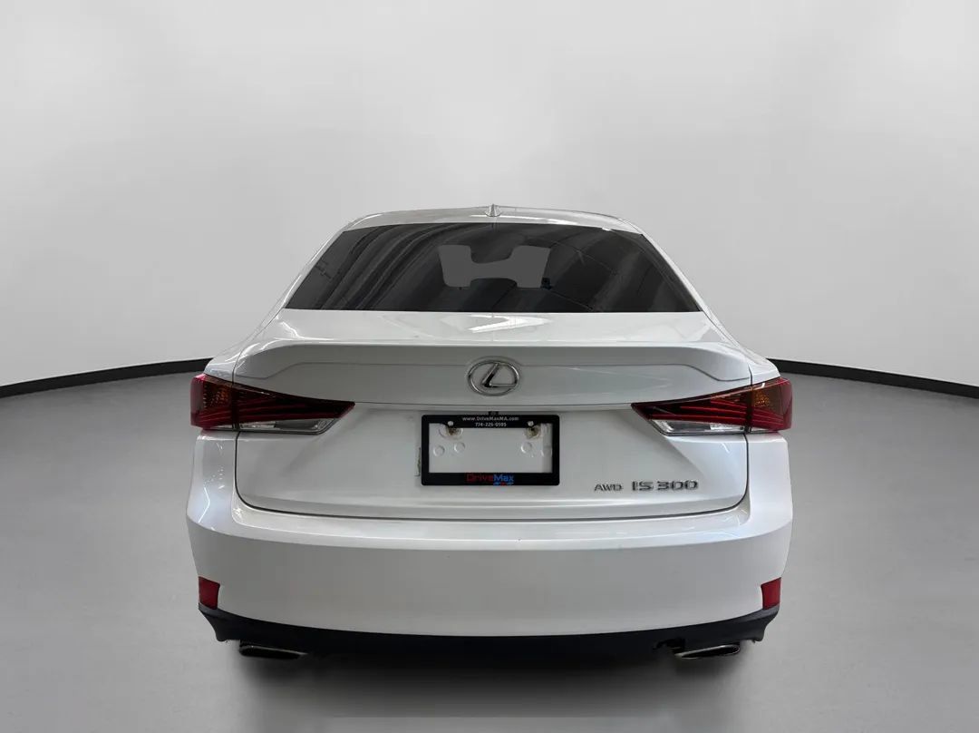 Used 2018 Lexus IS 300 AWD w/ Comfort Package image 8