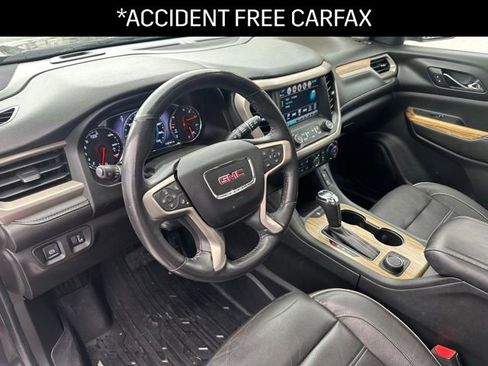 Used 2017 GMC Acadia Denali w/ Technology Package image 3