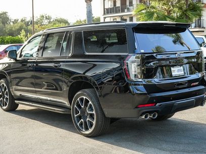 New 2026 Chevrolet Suburban RST w/ Comfort Package