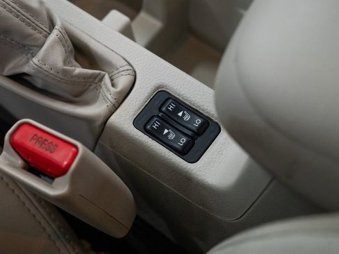 Used 2016 Subaru Impreza 2.0i Sport Premium w/ Popular Package #1 AWD/4WD image 13