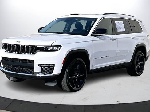 Certified 2022 Jeep Grand Cherokee L Limited image 4