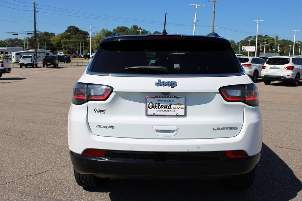 Used 2025 Jeep Compass Limited w/ Elite Group AWD/4WD image 18