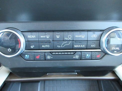 Used 2021 Ford Expedition Max Platinum image 35