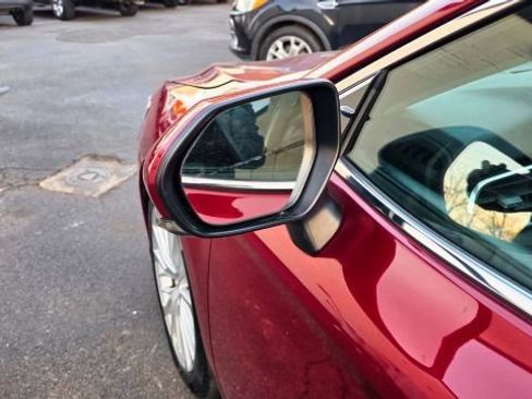 Used 2018 Toyota Camry XLE image 43