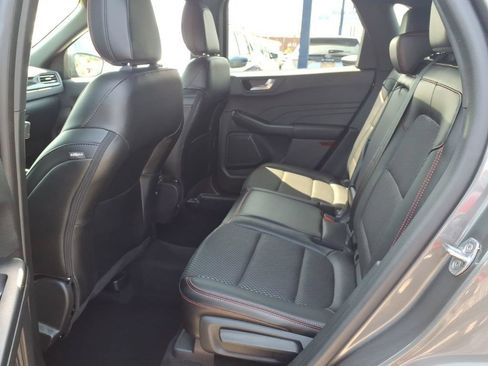 Used 2024 Ford Escape ST-Line w/ Tech Pack #1 AWD/4WD image 11
